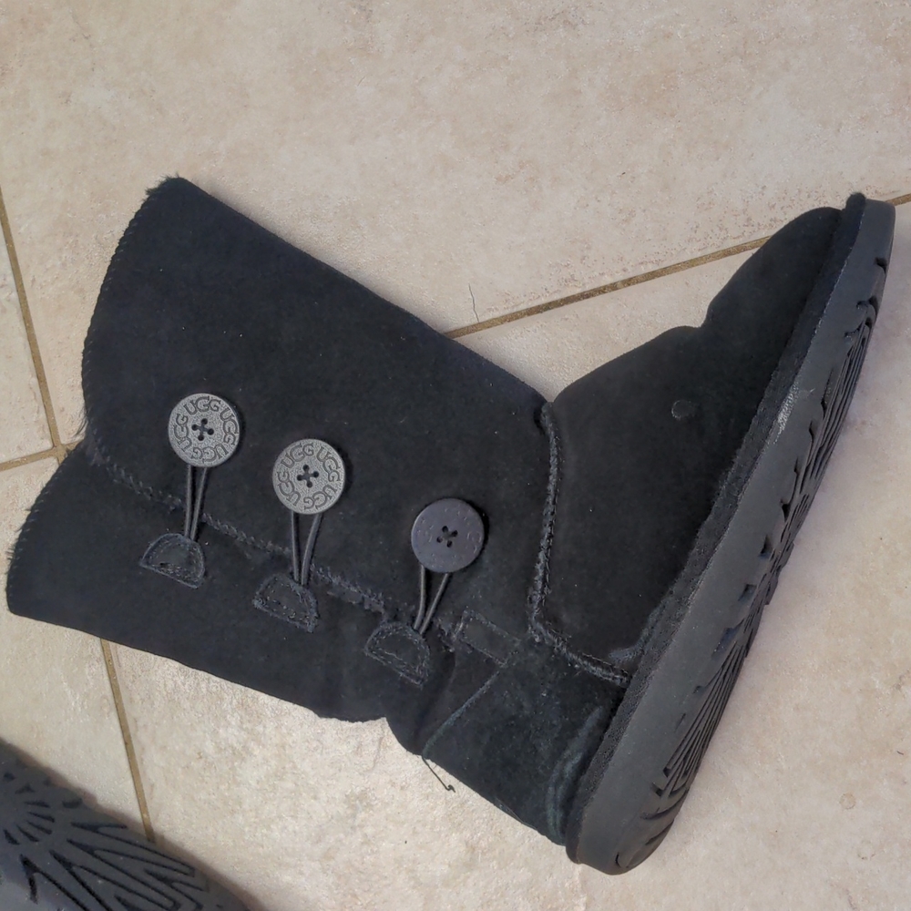 Ugg Boots With Buttons - image 4